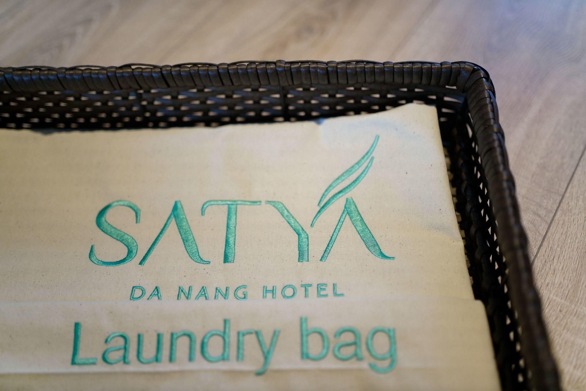 Satya Da Nang Hotel Han Market Exterior foto